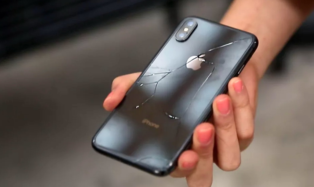IPhone X Seharga $ 999 Langsung Retak Saat Uji Dijatuhkan