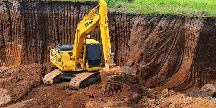Akibat Pengerukan Tanah, Tukad Pakerisan Tak Sebening Dulu