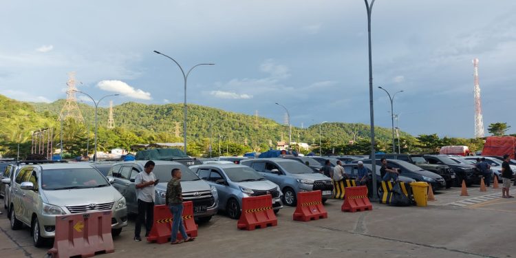 H-8 Lebaran, Kondisi Pelabuhan Merak Masih Normal