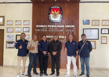 KPU Minta AMSI Bali Berkontribusi Kurangi Sampah Baliho Pemilu