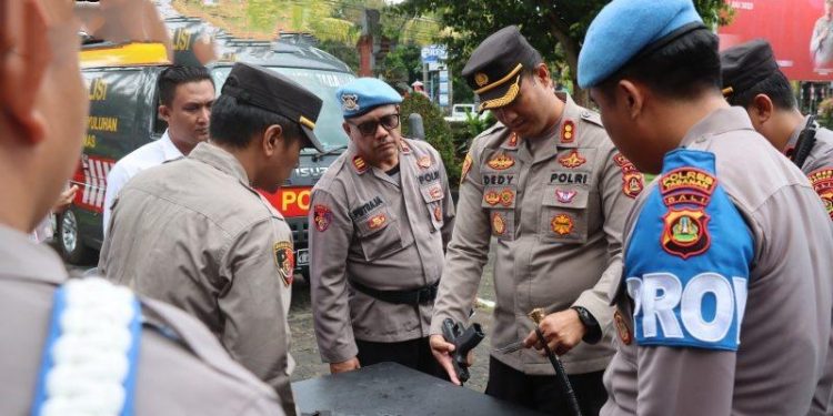 Cegah Penyalahgunaan, Polres Tabanan Periksa Senpi Personilnya