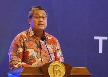 Gubernur BI Ajak Masyarakat Indonesia Berwisata di Dalam Negeri dan Belanja ke UMKM
