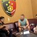 Polisi Tangkap Bule Mesum di Depan Rumah Warga di Seminyak