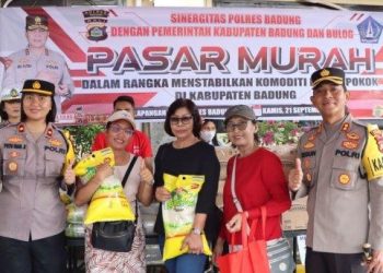 Tekan Lonjakan Harga, Polres Badung Gelar Pasar Murah