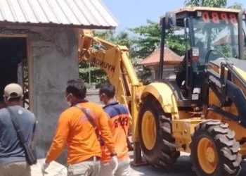 Buruh Proyek Asal MalangTewas Tertimpa Bangunan Saat Bongkar Bekisting di Gianyar