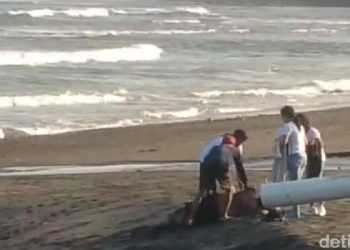Empat Wisatawan Asal Medan Terbawa Arus di Pantai Lebih, Gianyar, 3 Orang Kritis