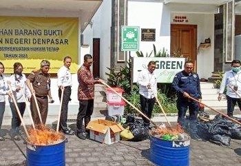 Barang Bukti 21 Kilogram Sabu dan Ganja Seberat 43 Kg Dimusnahkan Kejari Denpasar