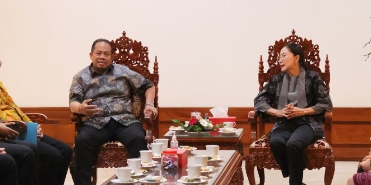 Pj Gubernur Mahendra Jaya Ajak Anak Muda Bali Dukung Upaya Pengentasan Kemiskinan Ekstrem