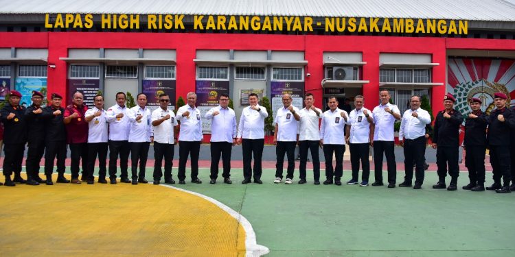 Kunjungi Lapas Nusakambangan, Kepala BNPT Evaluasi Kelancaran Program Deradikalisasi 