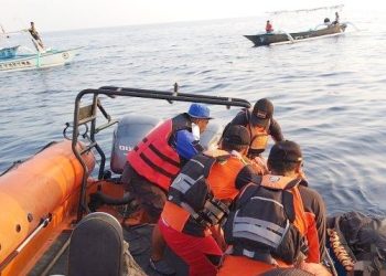 Tim SAR  Temukan Jasad Nelayan yang Hilang di Perairan Bungkulan Bulelelng