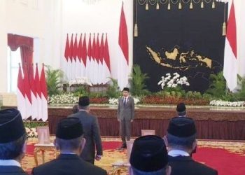 Presiden Jokowi Beri Gelar Pahlawan Nasional Kepada Ida Dewa Agung Jambe