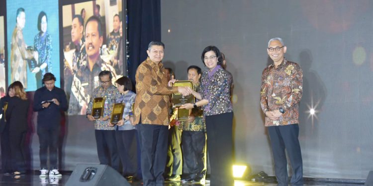 Efektif Kelola Barang Milik Negara, BNPT Raih Anugerah Reksa Bandha 2023 dari Kemenkeu