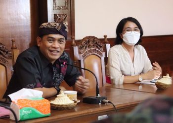 Kasus Rabies Meningkat, Dinkes Provinsi Bali Pastikan Persediaan Vaksin Anti Rabies Aman