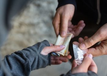 Edarkan Sabu dan Ekstasi Tukang Ojek Divonis 7 Tahun dan 8 Bulan Penjara 