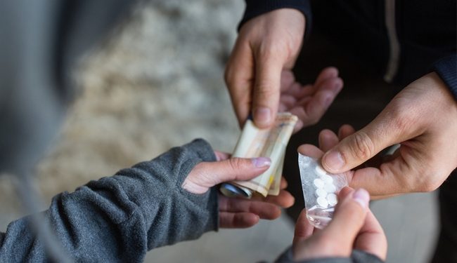 Edarkan Sabu dan Ekstasi Tukang Ojek Divonis 7 Tahun dan 8 Bulan Penjara 