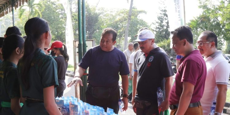 Kendalikan Harga dan Pasokan Pangan Jelang Nataru,  Pemprov Bali Gelar Pasar Murah