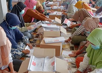 KPU Badung Temukan Ribuan Kertas Suara Pemilu 2024 Rusak