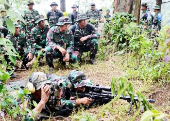 Asah Kemampuan, 1.500 Prajurit Danpasmar 2 Gelar Latihan Perang di Gunung Lawu