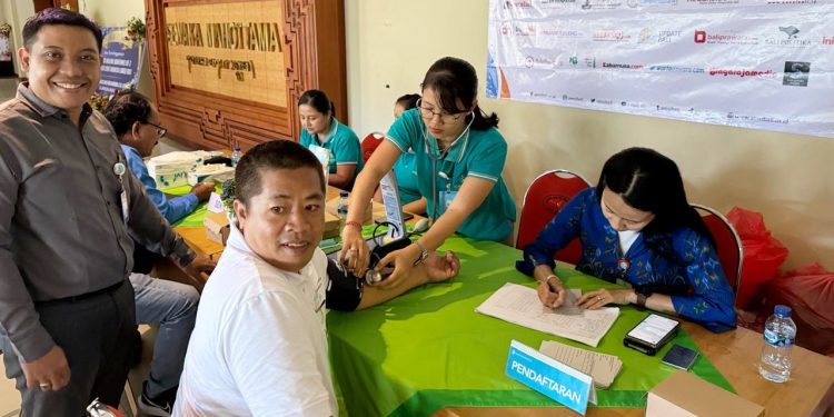 KIinik Utama Kasih Ibu Dalung Gelar Pemeriksaan Kesehatan Gratis di Konferwil III AMSI Bali