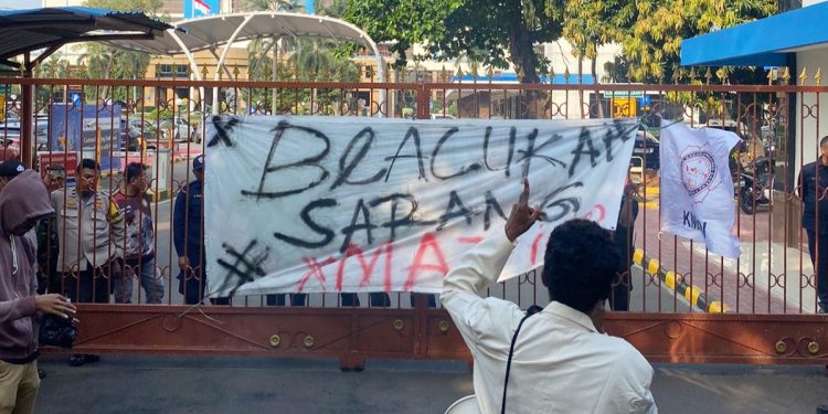 Gelar Demo, KMHDI Jakarta Minta Sri Mulyani Copot Dirjen Bea Cukai