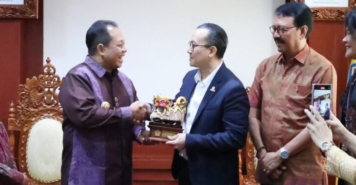 Pj. Gubernur Mahendra Jaya Apresiasi Rencana Penyelenggaraan Forum Humas Dunia 2024 di Bali 