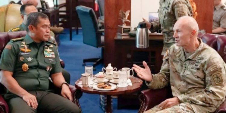 Kunjungi Pentagon, KSAD Jenderal TNI Maruli Simanjuntak Bahas Kerjasama Militer dengan KSAD AS