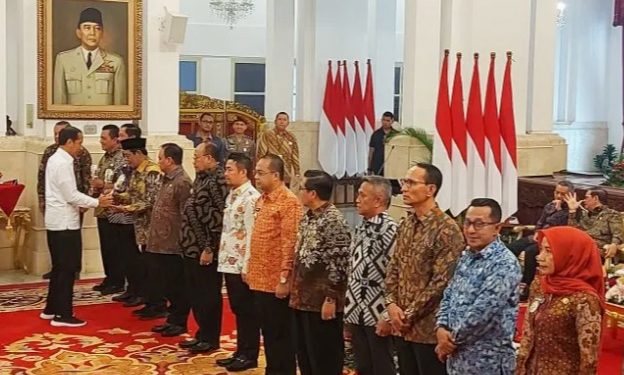 Presiden Jokowi Minta Pemda Perbaharui Sistem Pertanian dengan Teknologi Pintar