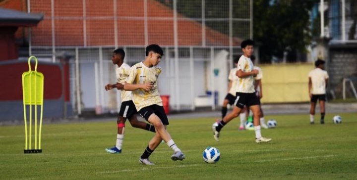 Mathew Baker Antusias Jalani TC Timnas U-17  di Bali