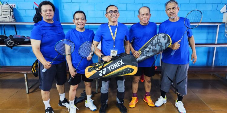 Melaju ke Perempat Final, Siwo PWI DKI akan Tantang Tim Jawa Timur Kejuaraan Bulutangkis Beregu Porwanas 2024