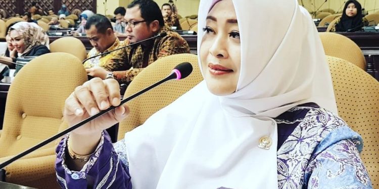 Membawa DPD RI Semakin Dipercaya Publik, Fahira Idris Dukung LaNyalla Pimpin Kembali DPD RI