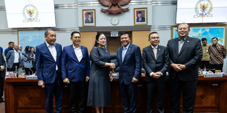 Puan Ungkap Pesan DPR ke Herindra: Jaga Stabilitas Negara dan BIN Bekerja Netral