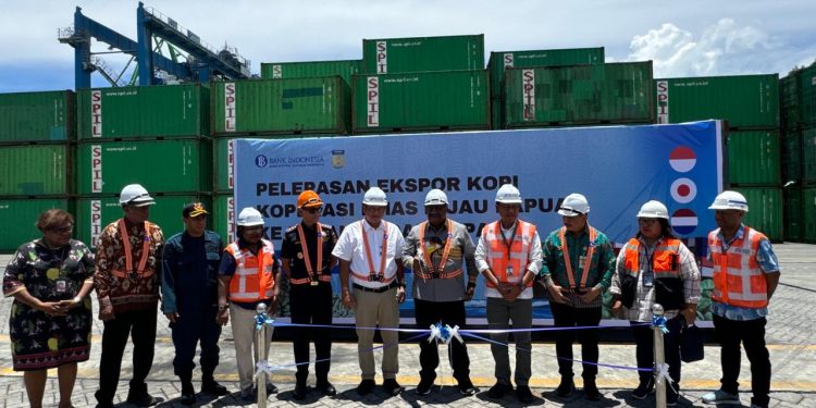 Bea Cukai Kawal Ekspor 1,2 Ton Kopi Papua ke Jepang dan Belanda