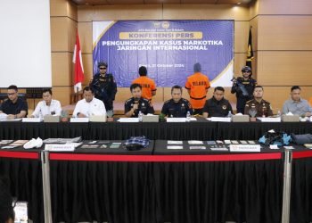 Bea Cukai Batam Bekuk Dua Penumpang Ferry yang Sembunyikan Narkoba di Selangkangan