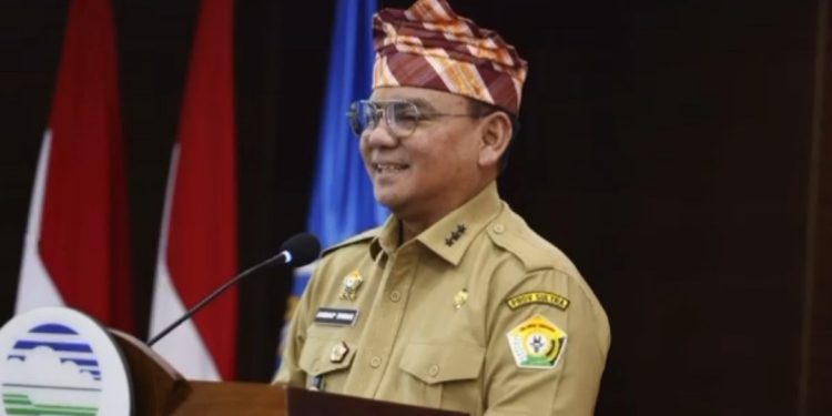 Pj Gubernur Andap Budhi Resmikan  Sekolah Lapangan Cuaca Nelayan di Sultra