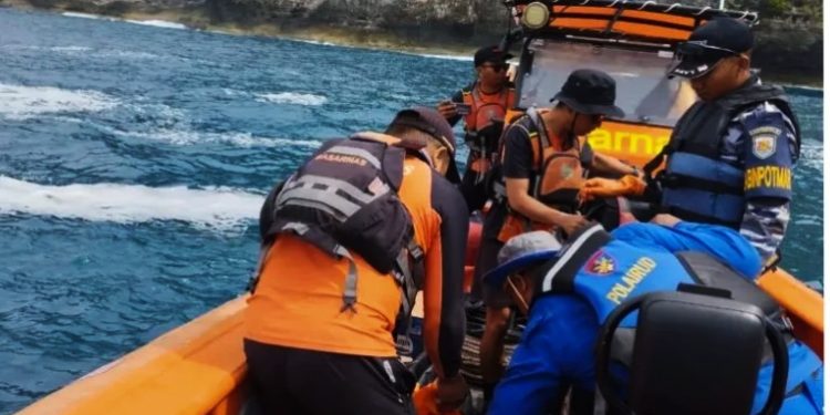 Tim SAR Temukan Jenazah Pelajar Asal Sumedang yang Hanyut Terbawa Ombak di Nusa Penida