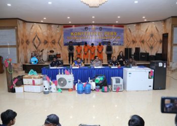 Baharkam Polri Gagalkan Penyelundupan 134 Ribu Benih Lobster di Banten