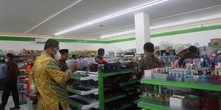 Bertepatan Hari Santri, Pemerintah Naikkan APBN untuk Bantu Pesantren