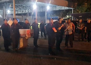 Kapolri Beri Kenaikan Pangkat Anumerta ke Almarhum AKP Ulil Ryanto