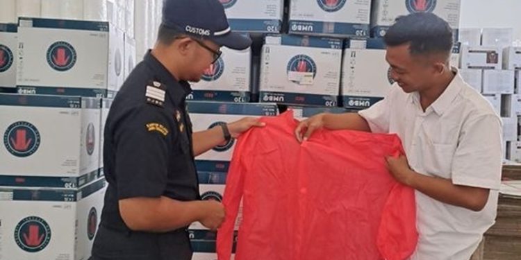 Ratusan Ribu Unit APD dari Temanggung Diekspor ke Amerika Serikat