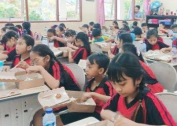 Disdikpora Denpasar Ujicoba Makan Bergizi Gratis di Dua Sekolah Dasar 