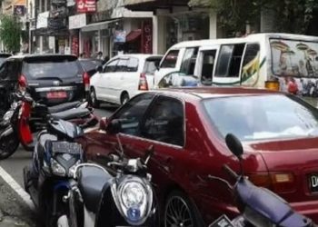 Jelang Perayaan Pergantian Tahun, Tim Gabungan Gelar Razia Parkir Liar di Kawasan Ubud