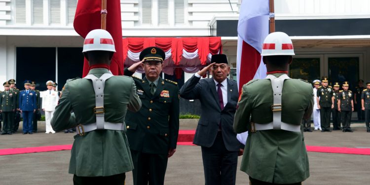 RI- China Bahas Kerjasama Militer dan Latihan Bersama