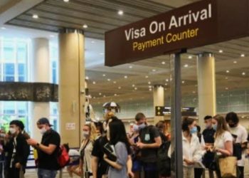 Jadi Pemandu Wisata, WNA Asal India Diamankan Petugas Imigrasi Ngurah Rai