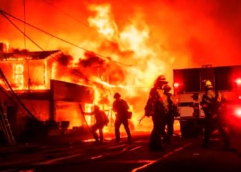 Korban Meninggal Kebakaran di Los Angeles Bertambah menjadi 24 Orang