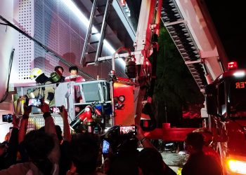 Kebakaran Glodok Plaza, 9 Orang Berhasil di Evakuasi, Satu Masih Dilakukan Pencarian