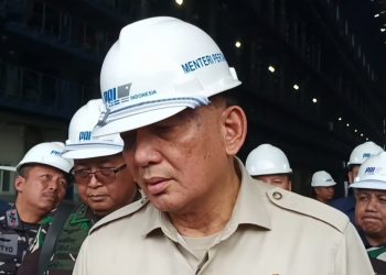 Kunjungi PT PAL, Menhan Sjafrie Sjamsoeddin Targetkan 2 Unit  Fregat Merah Putih Beroperasi Sebelum Akhir 2025