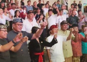 Merusak Citra Arak Bali dan Berbahaya Bagi Kesehatan, Koster Akan Tutup Produksi Arak Gula