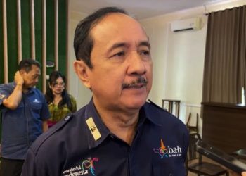 Dispar Bali Ajak Industri Pariwisata Gunakan Tumbler  untuk Kurangi Sampah Plastik