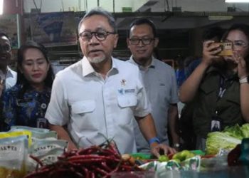 Menko Pangan Zulkifli Hasan Ingatkan Distributor MinyaKita  Jangan Main-Main dengan Komoditas Pangan