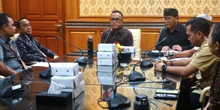 Pemkot Denpasar Berkomitmen Pasokan LPG 3 Kg untuk Masyarakat Kurang Mampu Tetap Tersedia